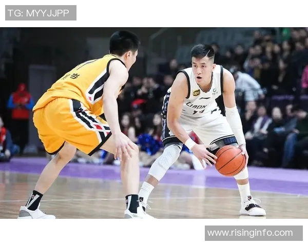 北京篮球队强势领跑锦标赛积分榜总分达到97分展现冠军实力