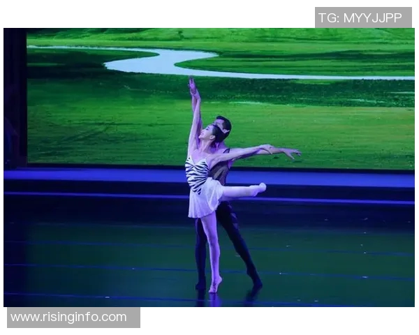 李芳专访：从青涩小将到网球明星的成长之路与心路历程回顾