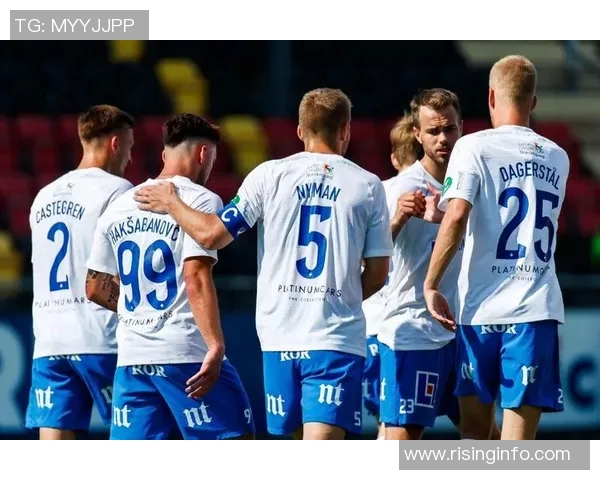 普雷斯球队与雷丁球队激战正酣谁能在这场较量中胜出