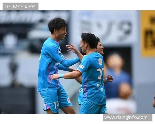 鲁能对阵鸟栖砂岩精彩直播回顾与赛后分析全景呈现