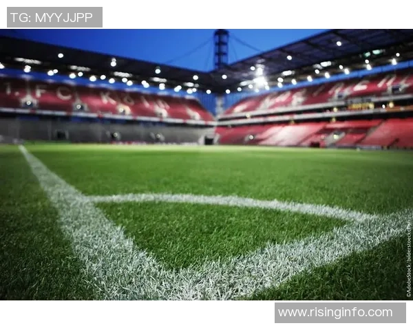 莱万领衔球队新征程展现足球魅力与团队精神的完美结合