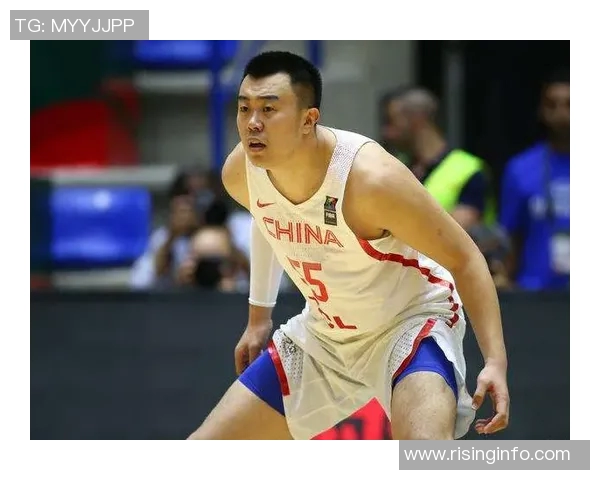 韩德君领衔中国男篮新一代崛起之路展望与挑战分析 韩德君领衔中国男篮新一代崛起之路展望与挑战分析