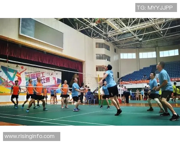 深圳排球队的成长之路:一段关于拼搏与团结的排球纪实故事 深圳排球队的成长之路:一段关于拼搏与团结的排球纪实故事